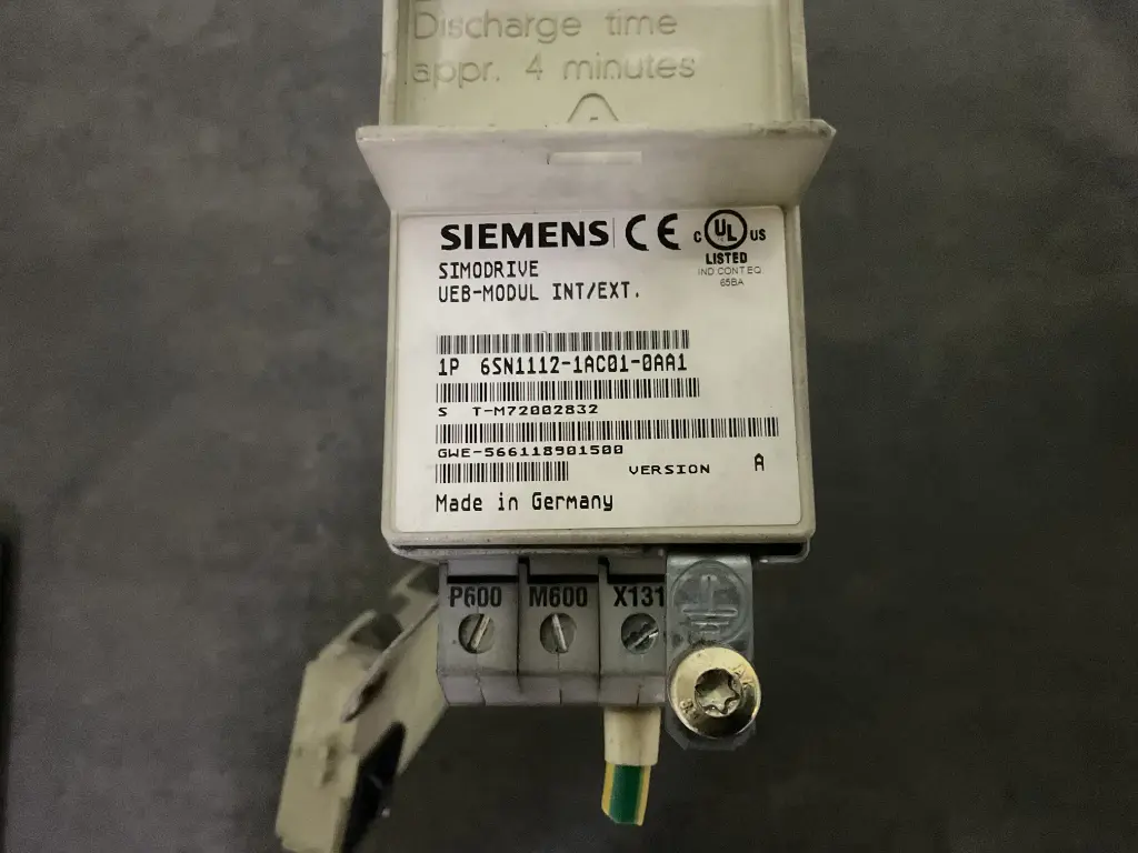 Siemens Simodrive UEB-Modul INT/EXT. 6SN1112-1AC01-0AA1