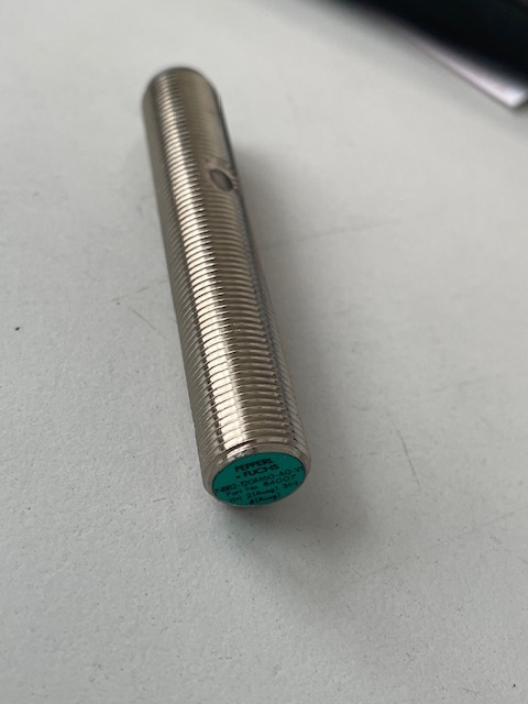 Pepperl + Fuchs Induktiver Sensor NBB2-12GM60-A0-V1 No.84007